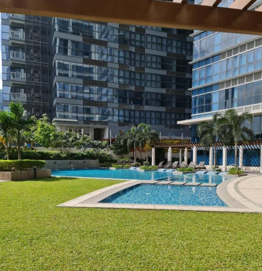 Uptown Parksuites Tower 1 Bgc Тагиг Экстерьер фото