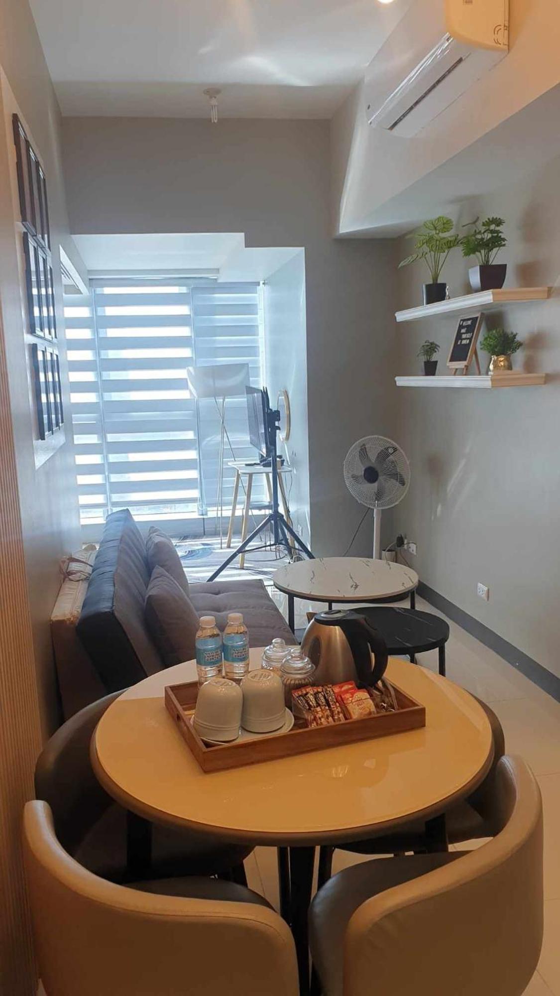 Uptown Parksuites Tower 1 Bgc Тагиг Экстерьер фото